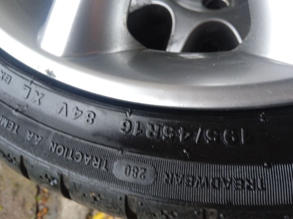 Джанти с Гуми 195/45/16 OPEL 5х110