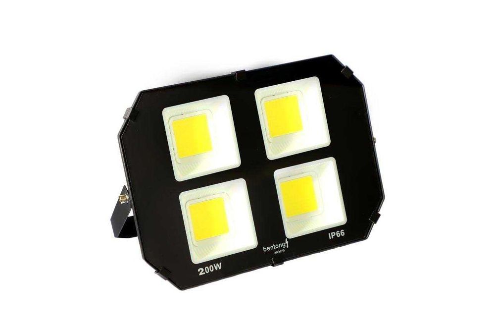 LED Прожекторы в ассортименте
