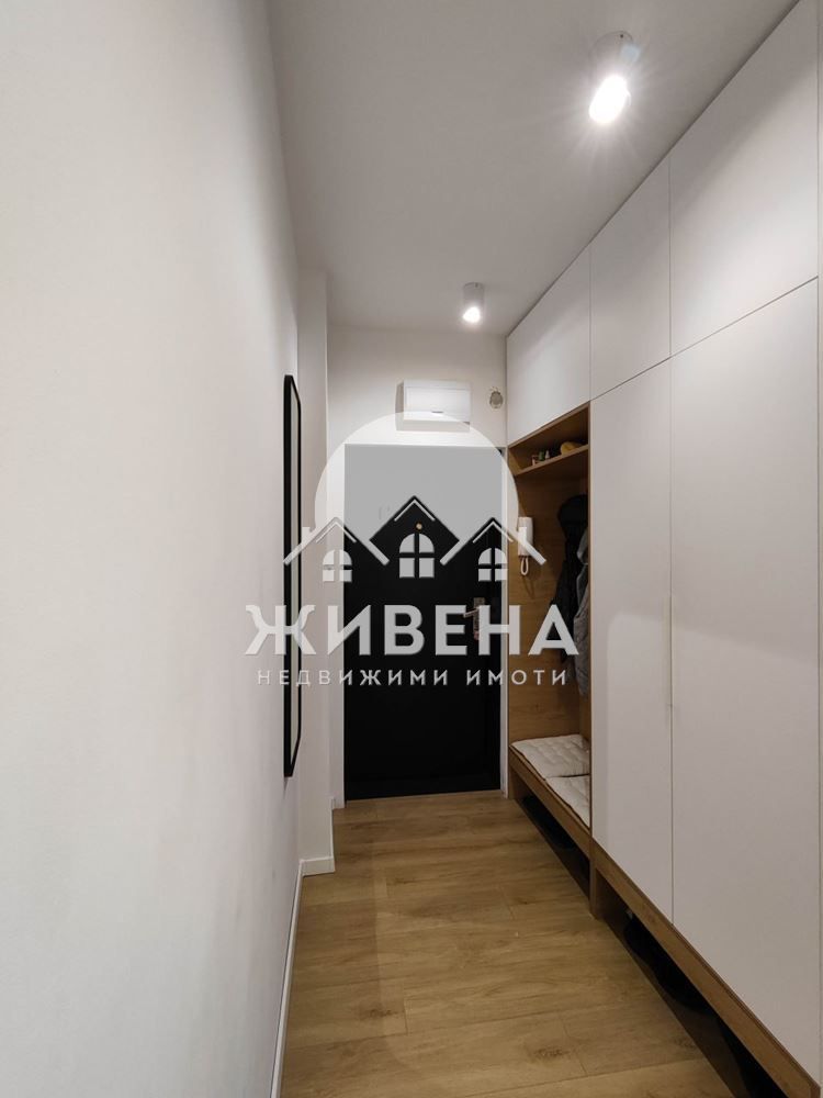 Продава се Тристаен апартамент в Варна, Център - 120 кв.м за 2284 €/кв.м - Снимка #12