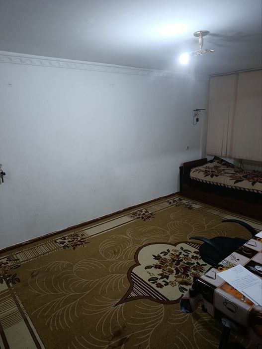 Mirobod tumani Yashnobod 2  36 28srochni sotiladi