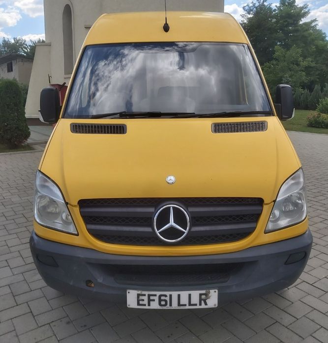 Mercedes Sprinter Am 2 bucati 313 cdi din 2013 motor 2.2 Euro 5 Anglia