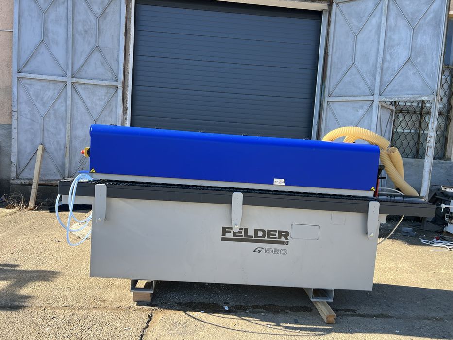 Masina de aplicat cant abs Felder G560 cu prefrezare