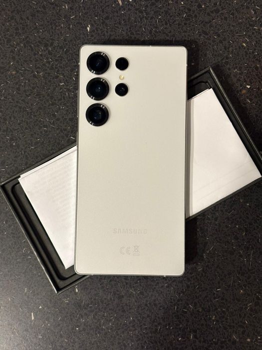 Samsung S25 Ultra in garanție