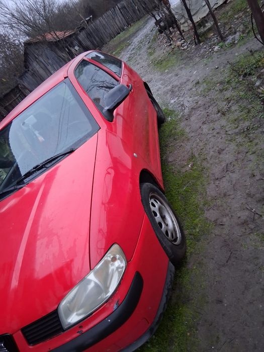 Vând seat ibiza  mai multe detalii telefonic