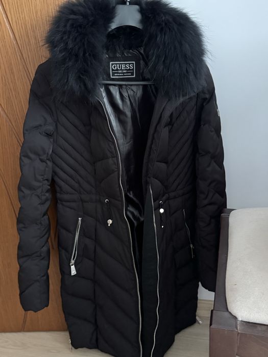 Дамско яке Guess S размер