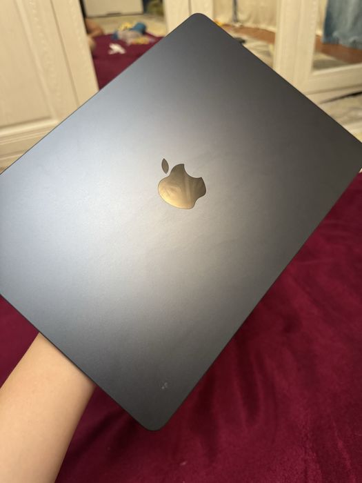 Макбук 13air 2024