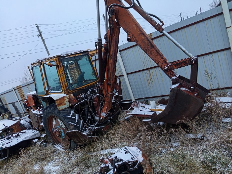 ЮМЗ 6 экскаватор