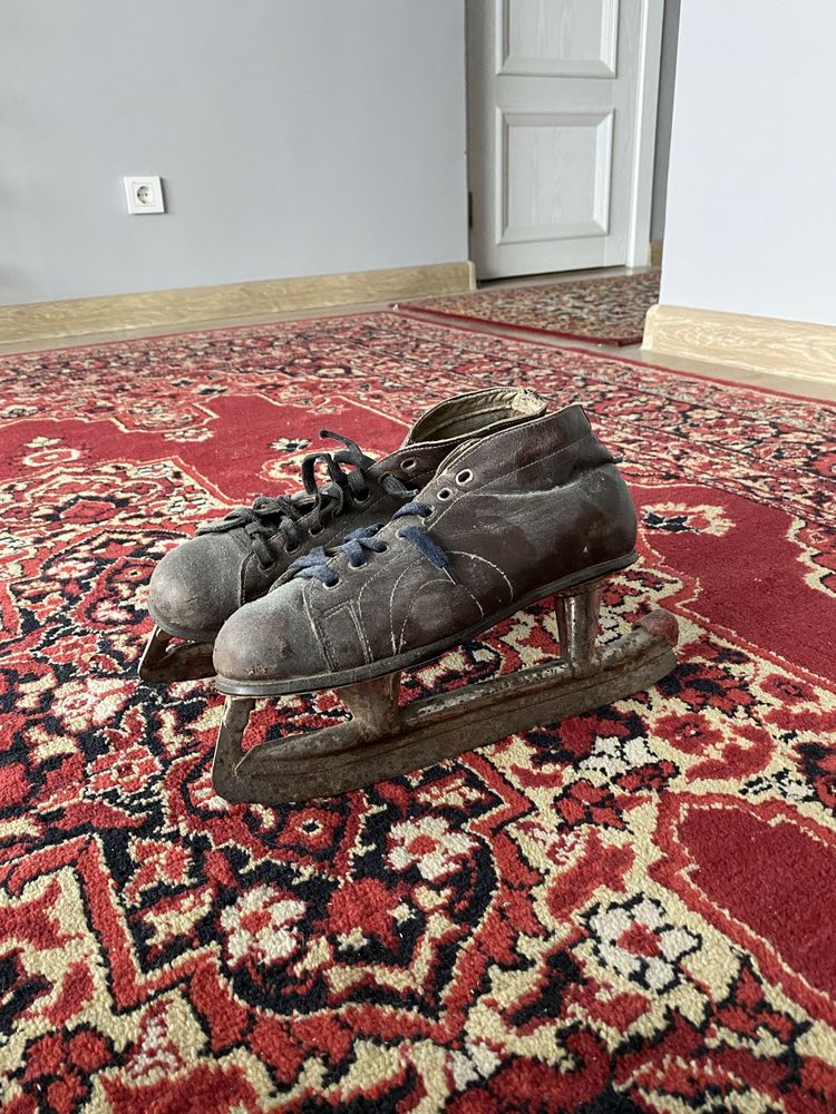 Продается коньки