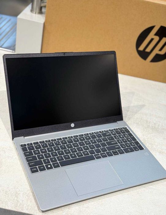 HP laptop Amd R7-7730U 16/512 15'6FHD IPS