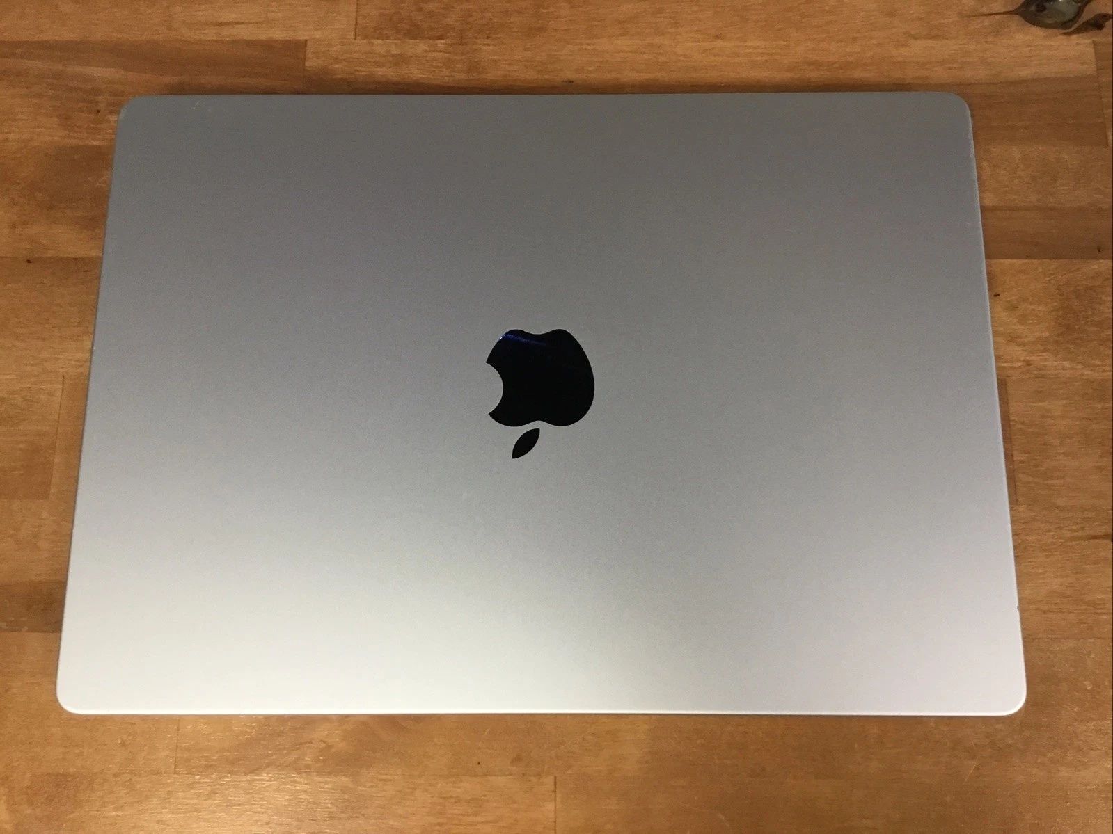 MacBook Pro 14" M1 Pro / 32GB RAM / 1TB SSD — a’lo holat