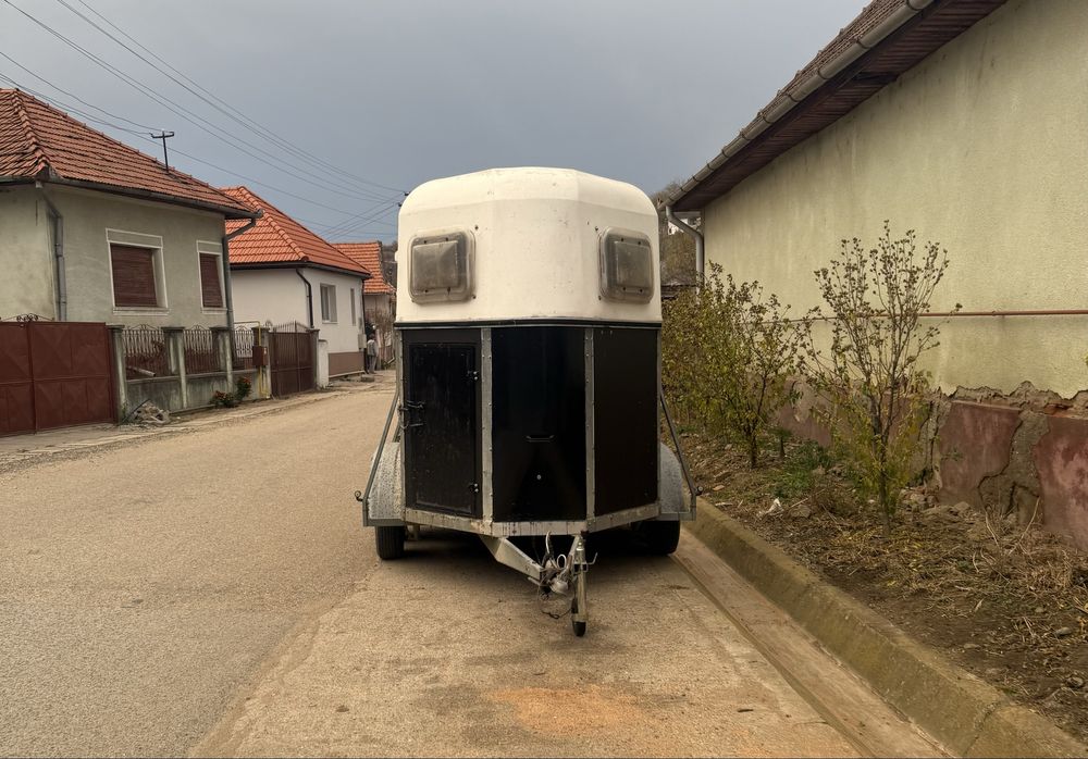 Remorca 2 cai animale transport