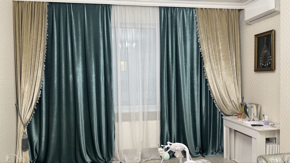 Продам комплект штор + тюли