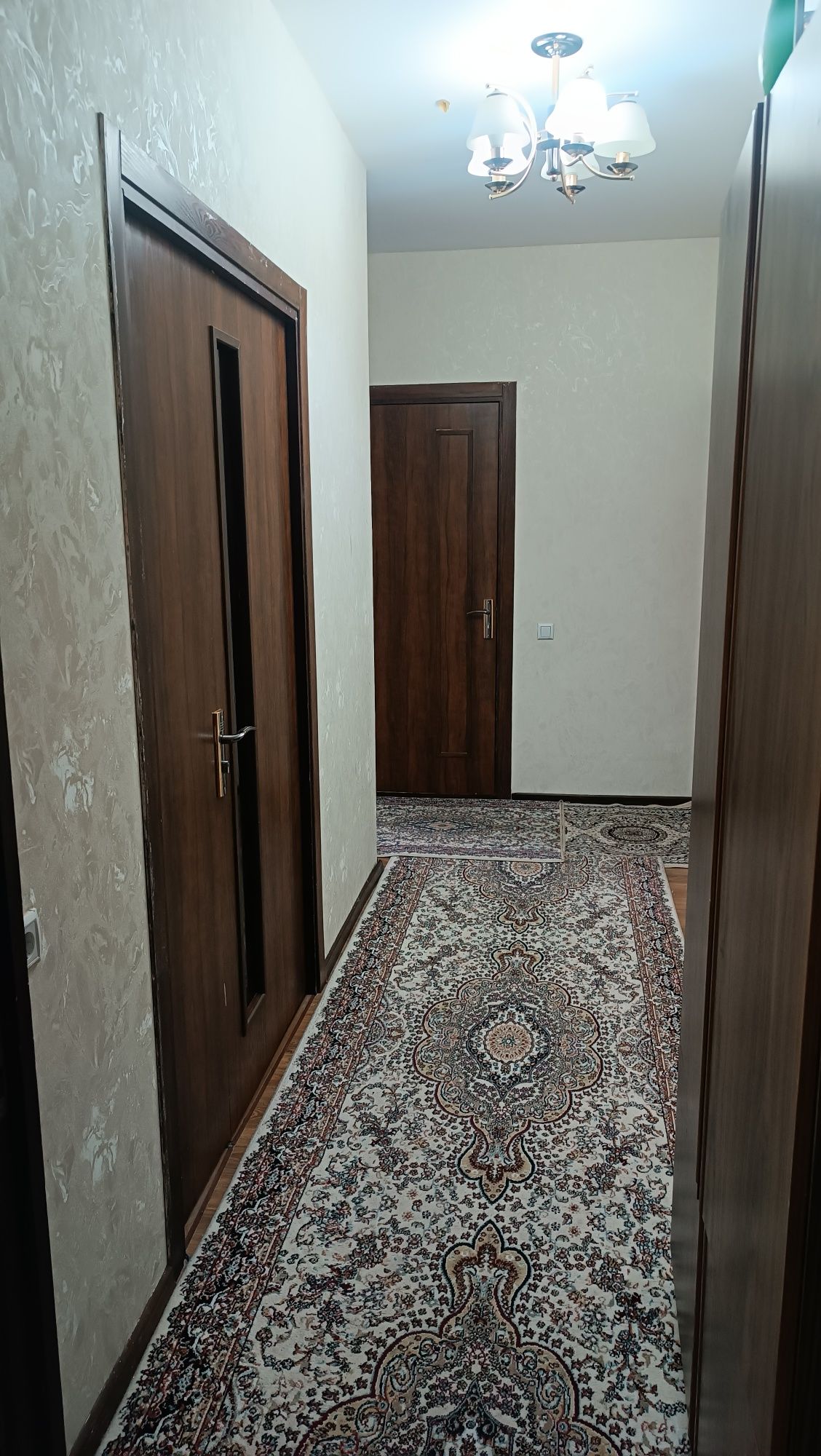 Samarqand darvoza dom sotiladi srochni