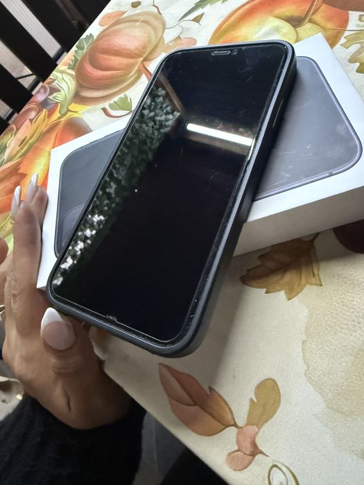 Iphone 11 64 gb 1г гаранция