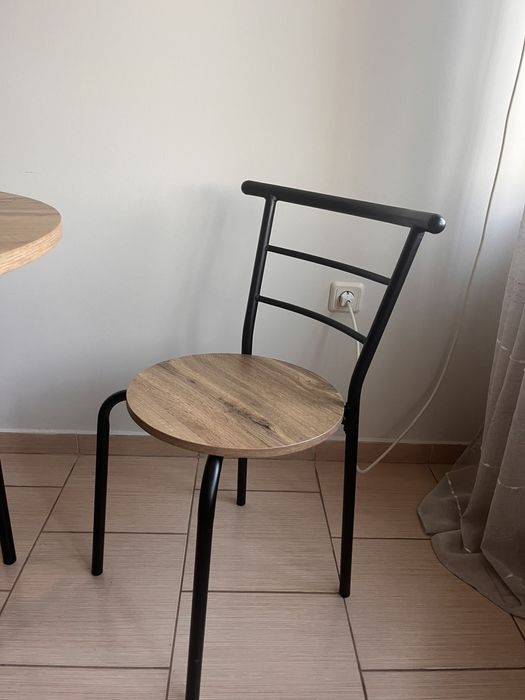 Комплект маса с 4 стола