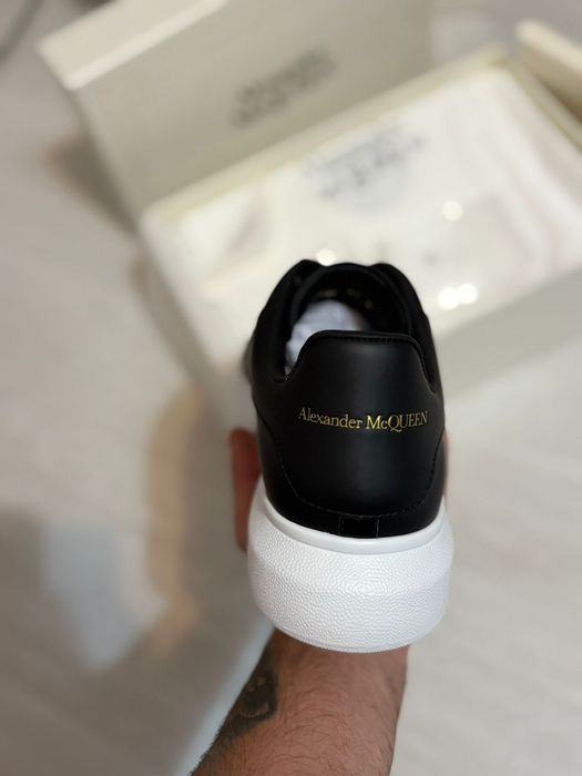 Adidasi Alexander Mcquenn