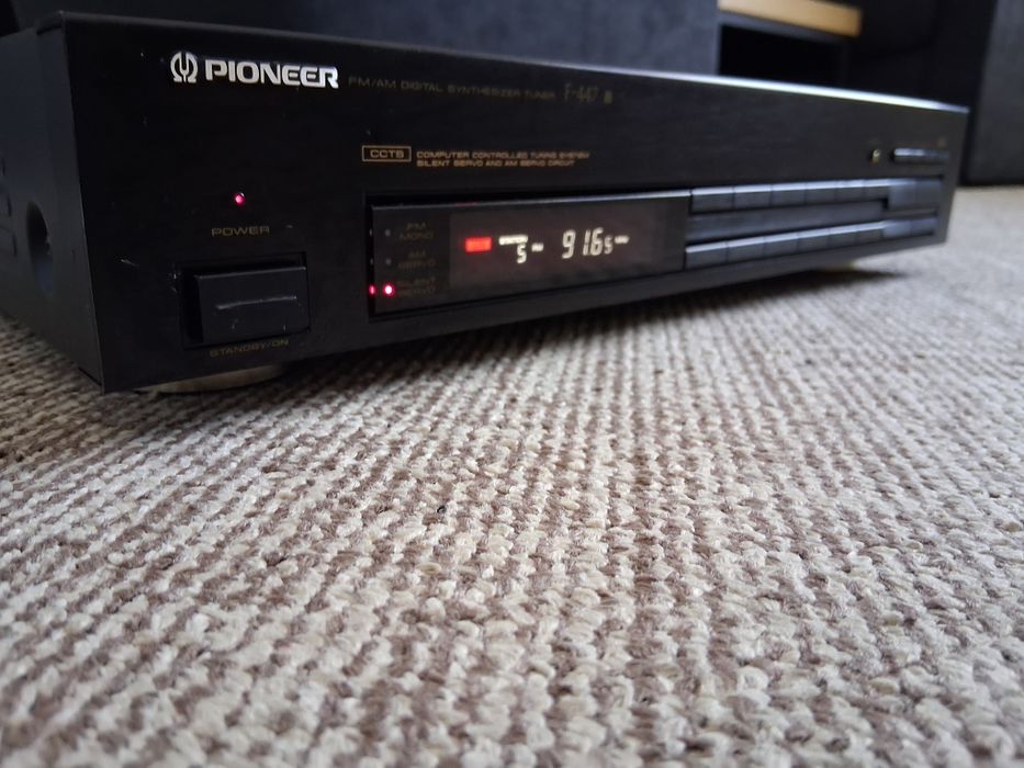 Radio,tuner Pioneer F-447 Japan