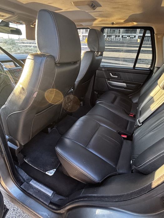 Range Rover Sport 3.0 Diesel 190CP – 2010 – 4x4 – Craiova