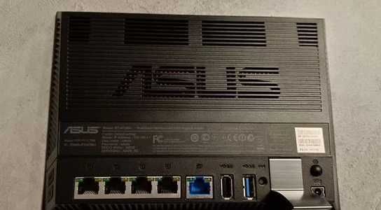Роутер Asus RT-AC56U