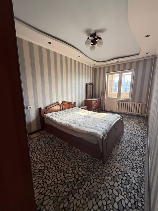 5 хонали квартира 65000 торг