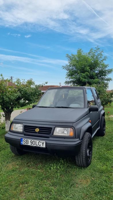 Suzuki Vitara 1.6 16V Cabrio cu Hard Top