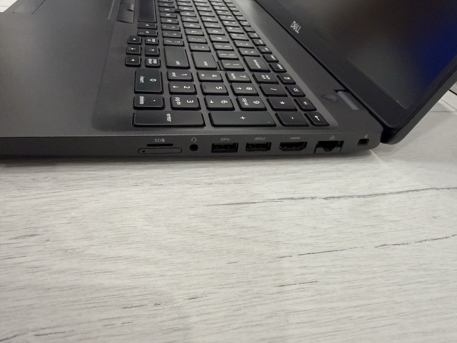 Dell latitude 5500