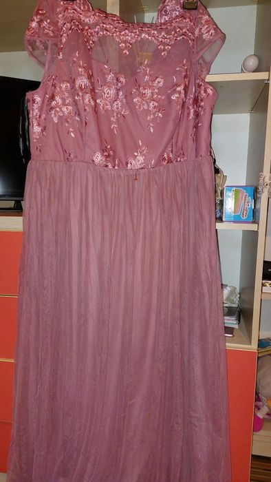 Rochie evenimente mărimea 52