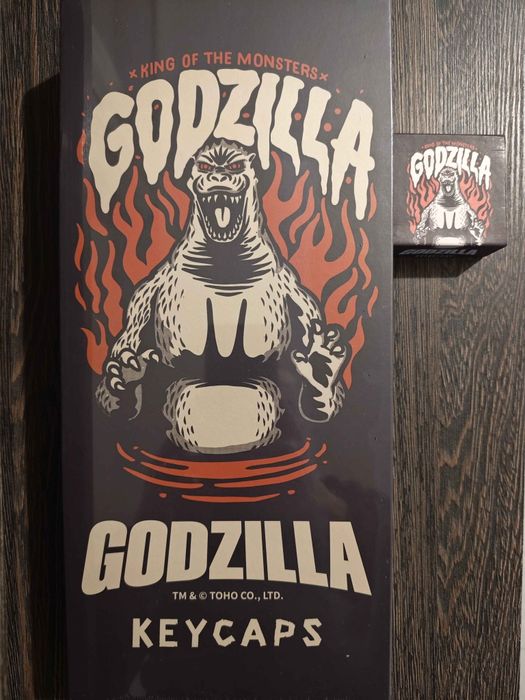 KeyTok Black Classic Godzilla keycaps + artisan keycap