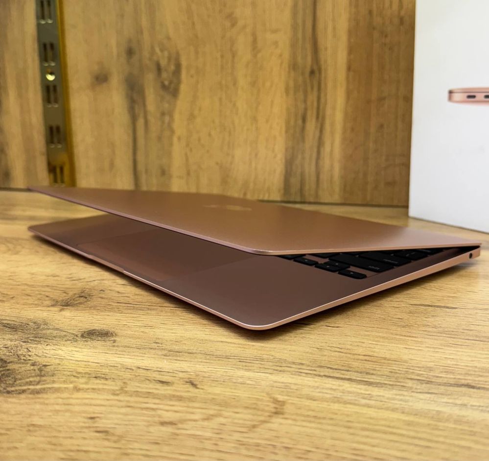 Macbook Air 2020 13-inch