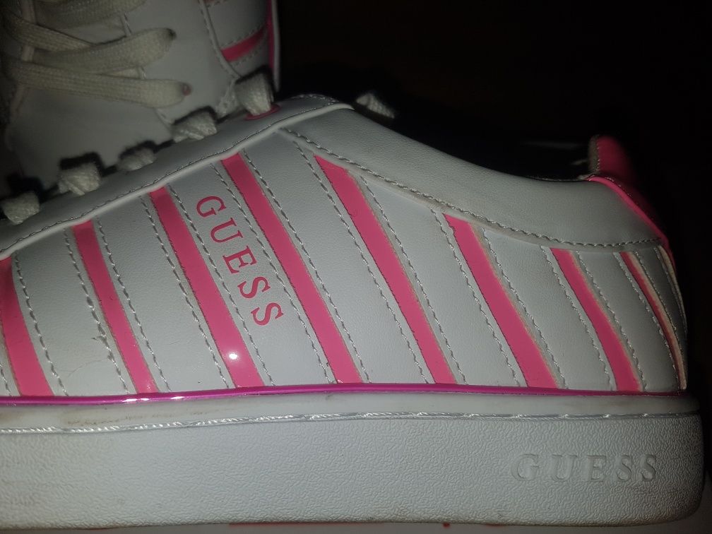 Дамски оригинални сникърси Guess
