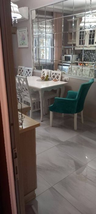 Мирзо Улубгекский район Буюк ипак йули метро максим горький