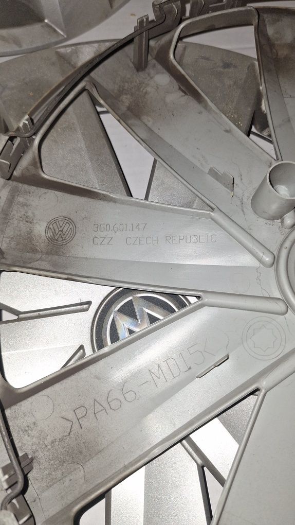 Тасове оригинални  за VW 16 цола
