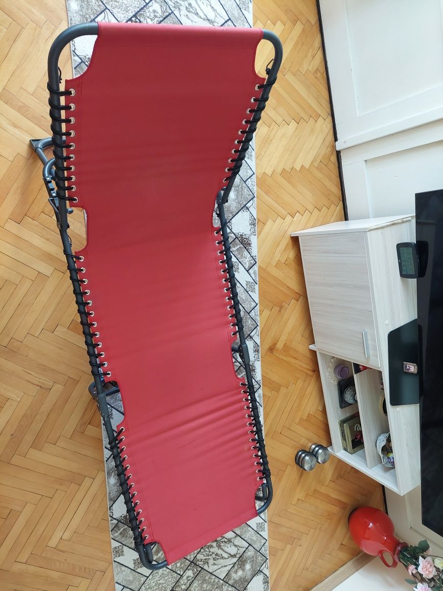 Шезлонг много здрав в отлично състояние