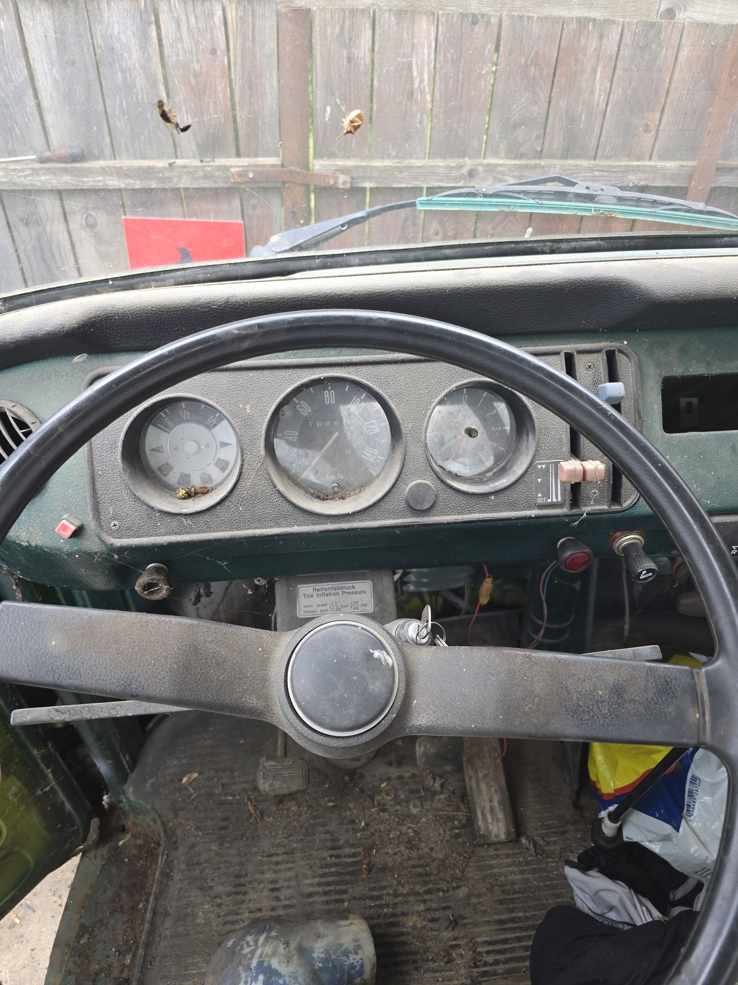 VW T2 pick-up up