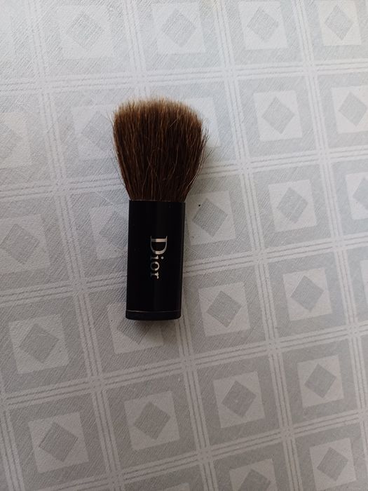 Pensula machiaj Dior