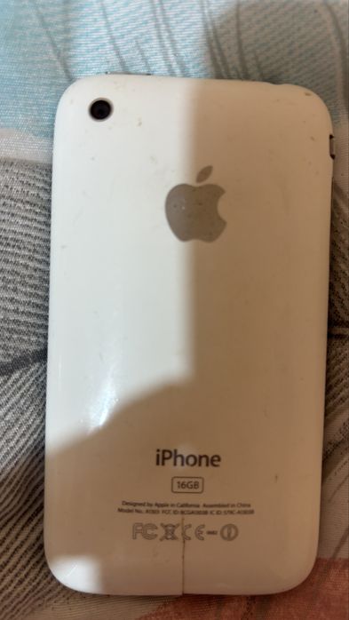 Iphone 3G s без зарядно и кутия