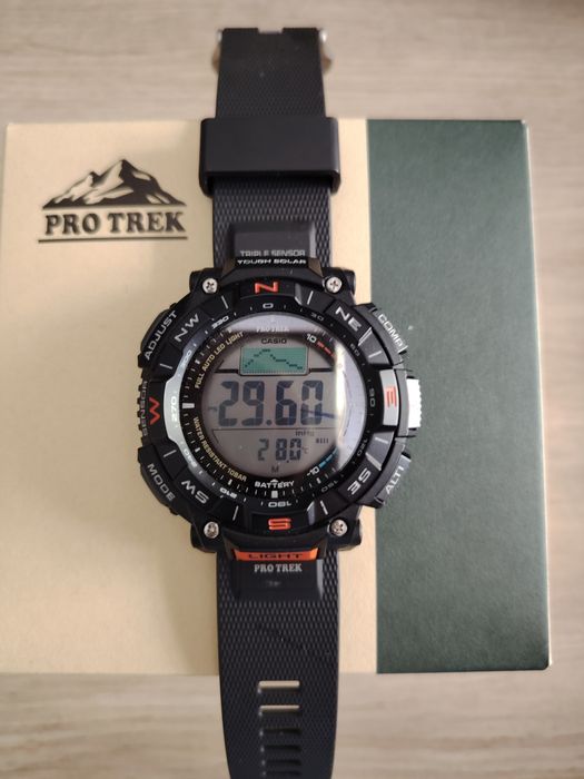 Casio ProTrek nou cu etichetă