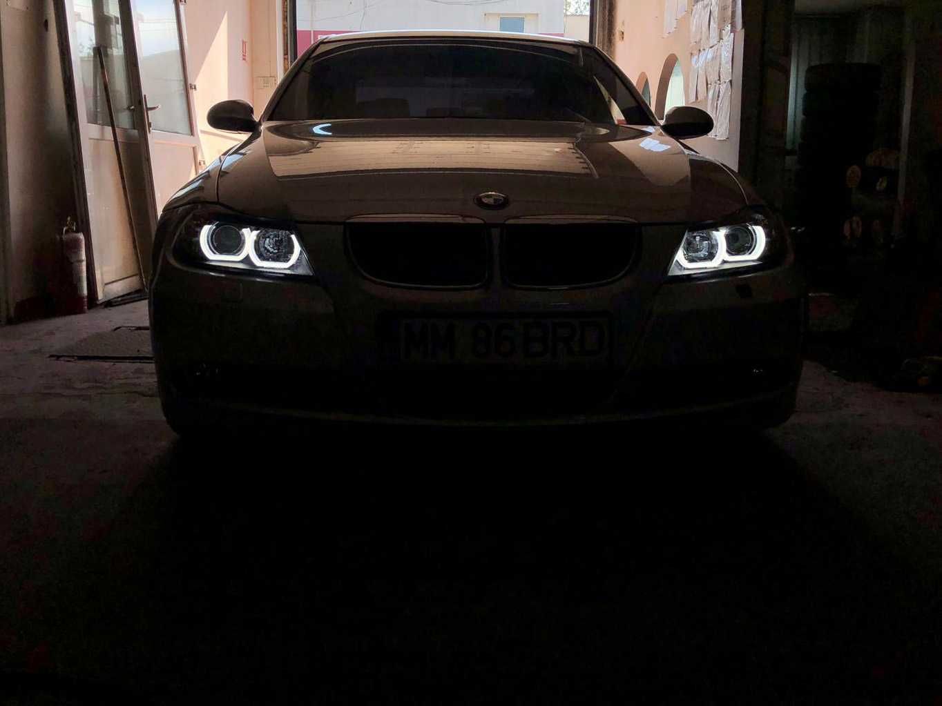 Faruri 3D LED Angel Eyes BMW Seria 3 E90 (05-08)