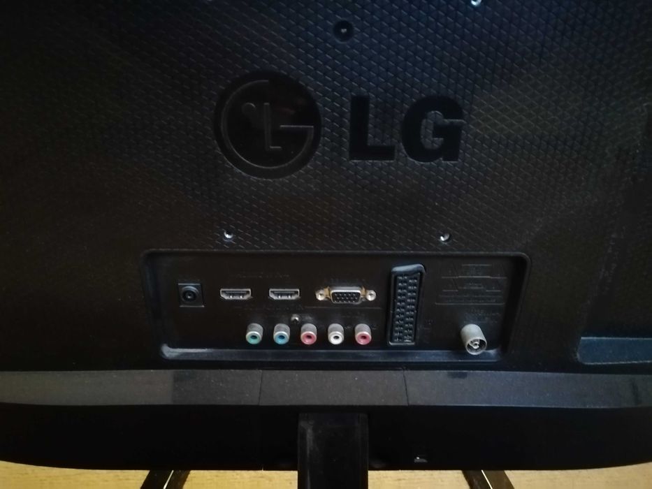 Телевизор-монитор LG 23"- отлично състояние!