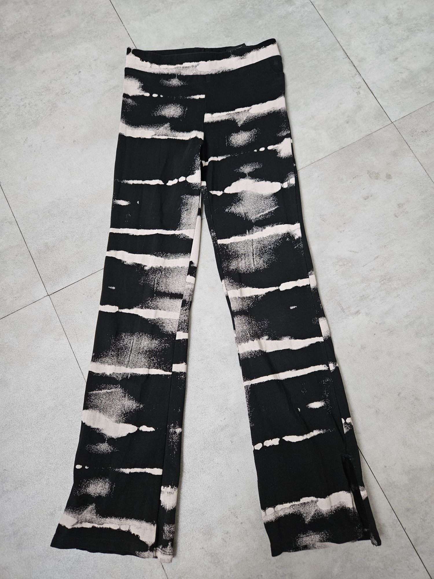 H&M pantaloni evazati bumbac 8-9 ani (134 cm)