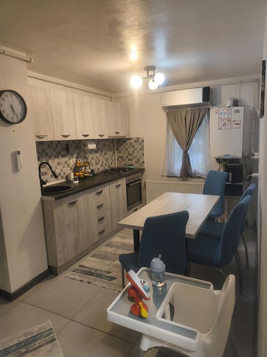 Vând apartament 2 camere