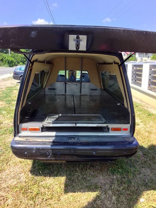 Vând Volvo,în stare bună,an 1997, motor 3l