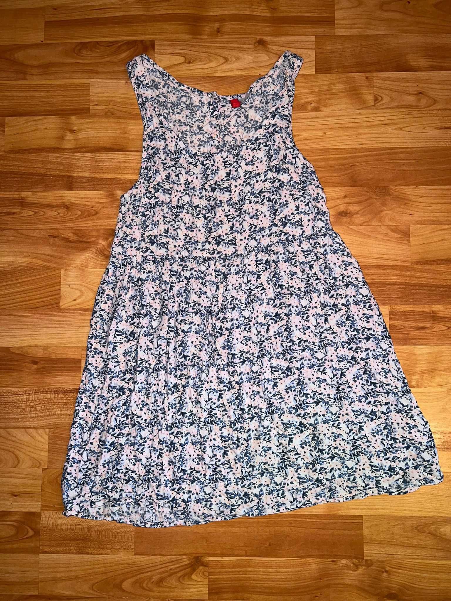 Rochie H&M alba cu flori scurta cu bretele