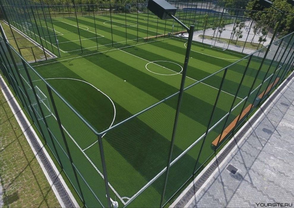 Футбольное поля строим под ключ с гарантией качества!