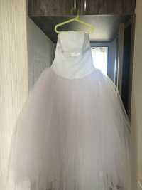 Продам свадебное платье