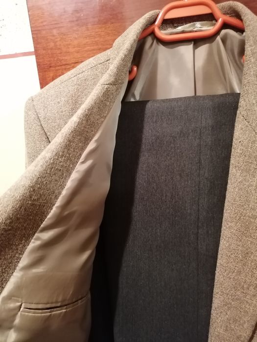 Sacou pentru bărbați (plus pantaloni)