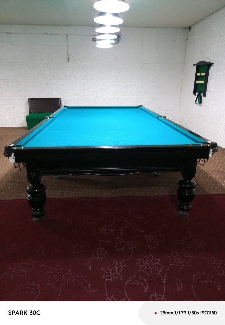 2ta bilyardni stol sotiladi 4000$