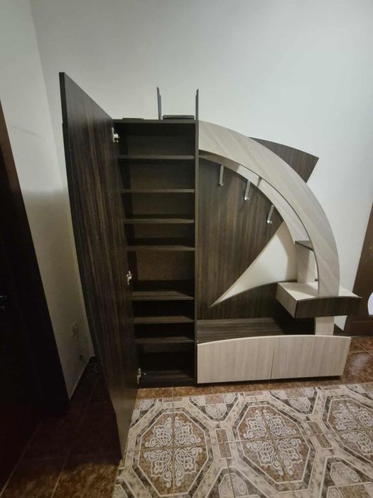 Портманто за коридор