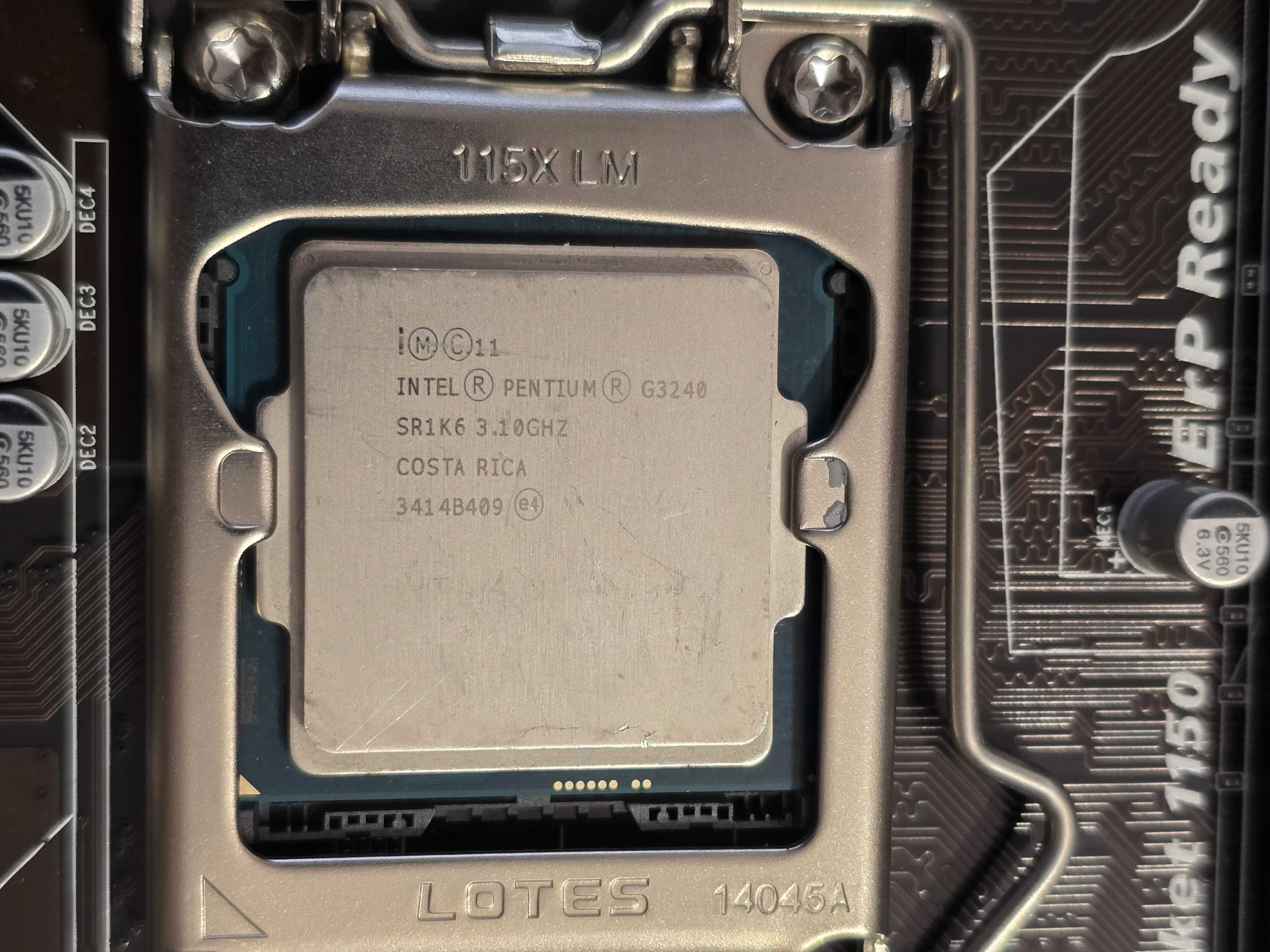Placa de baza Gigabyte GA-H81M-HD3, Socket 1150 + Procesor INTEL G3240
