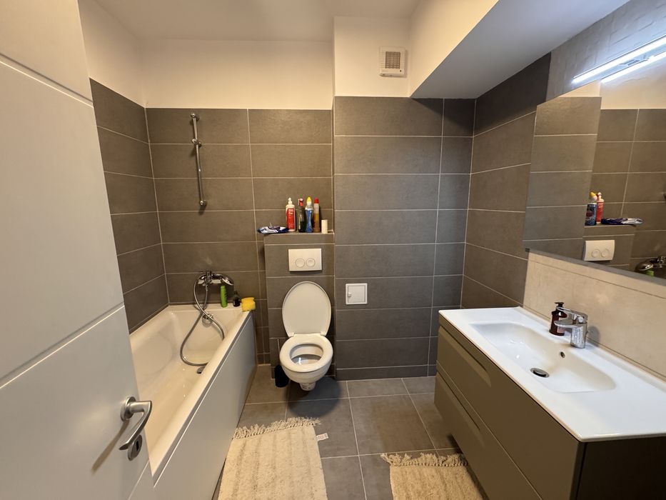 Apartament 2 camere – prima închiriere – Dacia (în spate la Lidl)